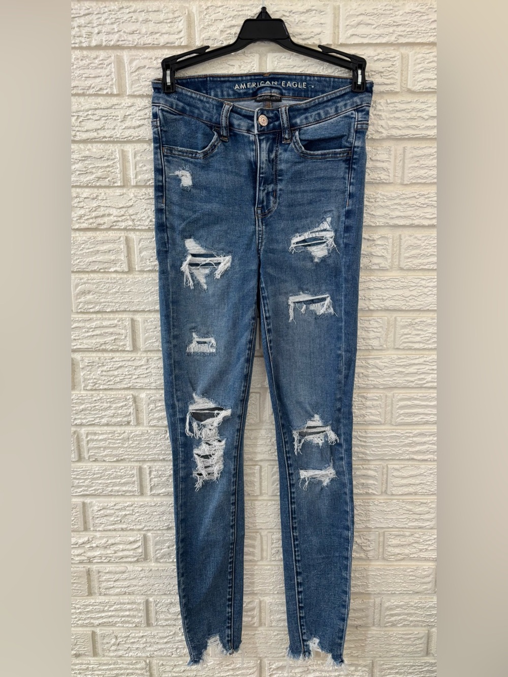 American Eagle Next Level Stretch High Rise Jegging Distress Medium Wash Size 2